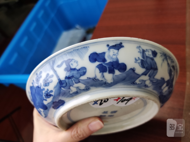 清 青花人物盘 - 图4